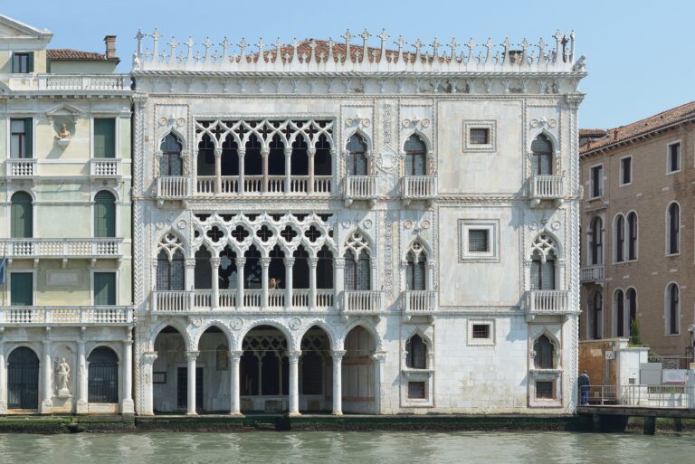 Palazzi veneziani e vita nobile